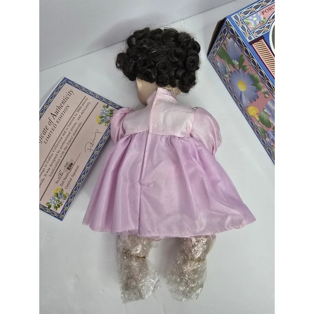 Cathay‎ Collection Porcelain Doll 
